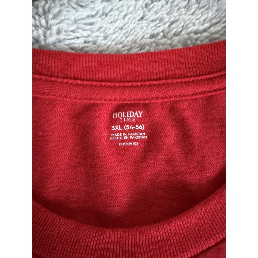 Mens Christmas T-Shirt Holiday Time Red Santa Belt Graphic 3XL Candy Cane Accent - Picture 4 of 4